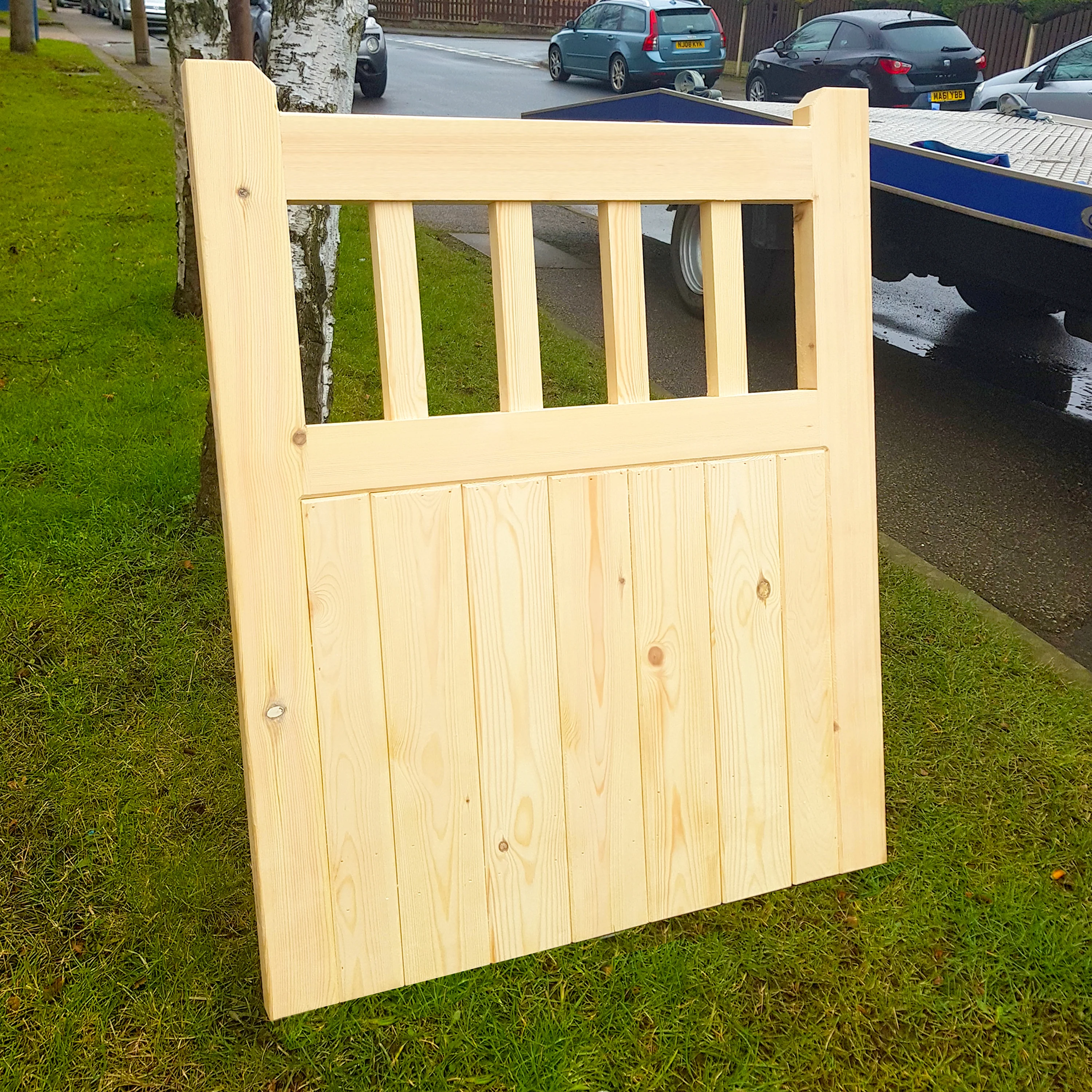 Wooden Garden Gate - Straight Cottage Design - Image 3